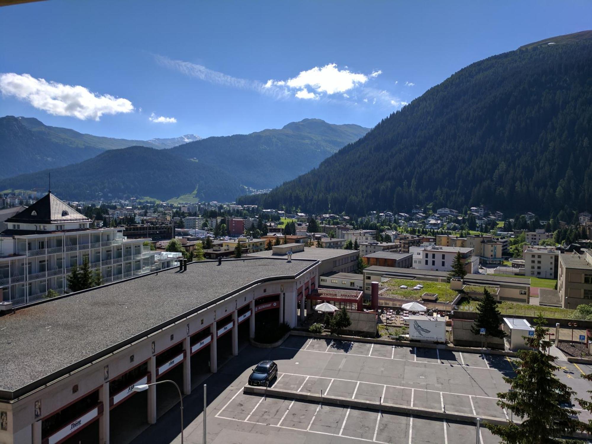 Holiday Accommodation - Swimming Pool Available Davos Buitenkant foto