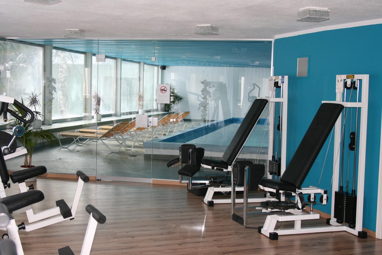 Holiday Accommodation - Swimming Pool Available Davos Buitenkant foto